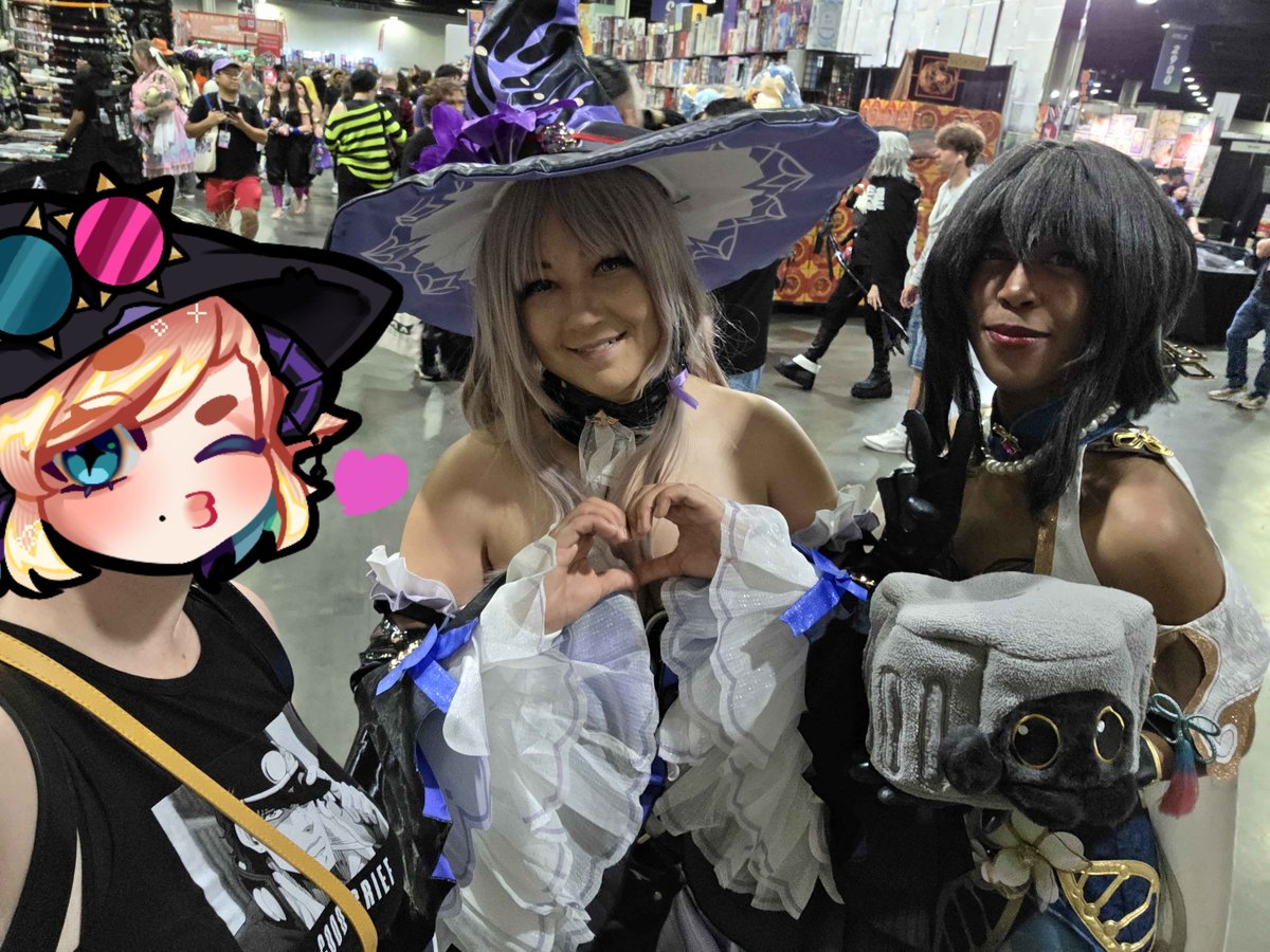 SinisterSweety's tweet photo. Now that I've had some time to recover I just want to say thank you to everyone at @MomoCon . I had such a great time! I wish I took more pictures with everyone, but I was just having too much fun! I made so many new friends and memories! See you next year!!! https://t.co/YT1GdytkpZ