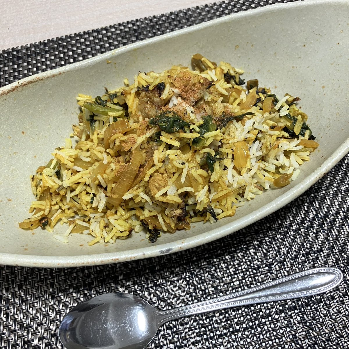 imaginary_udon's tweet photo. 鶏肉煮たやつ
さばの塩焼き、庭ビーツの間引き菜でサラダ
ビリヤニ
赤魚の味醂干し
#自炊記録 
#料理好きな人と繋がりたい
#X家庭料理部 https://t.co/Ccqq2oflrN