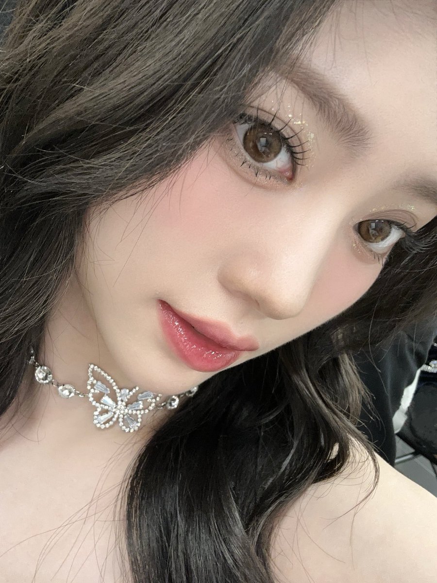 xiaotingface's tweet photo. https://t.co/bj8XDBsK4o