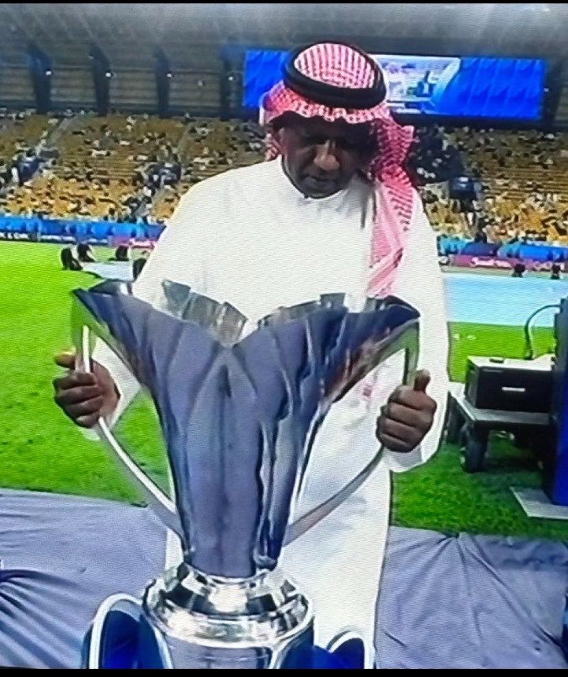 مارتينيز tweet media