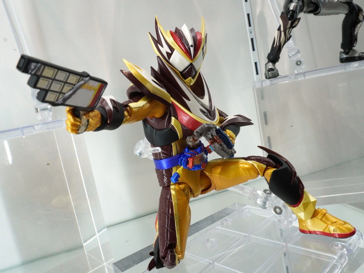 📢まもなく受注終了！ ＼ 「S.H.Figuarts 仮面ライダーヴァレン