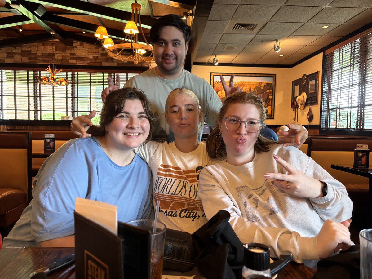 RealStephInc's tweet photo. boys! the family is in town, i think this whole wedding thing is getting real https://t.co/YA73S4pqen
