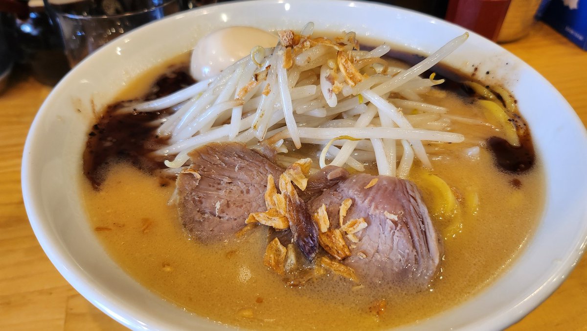 juzo_13group's tweet photo. 撮影中に近くの花木流味噌を食べに来た。
ここがまたうめぇんですよね。 https://t.co/loYqRaQfzc