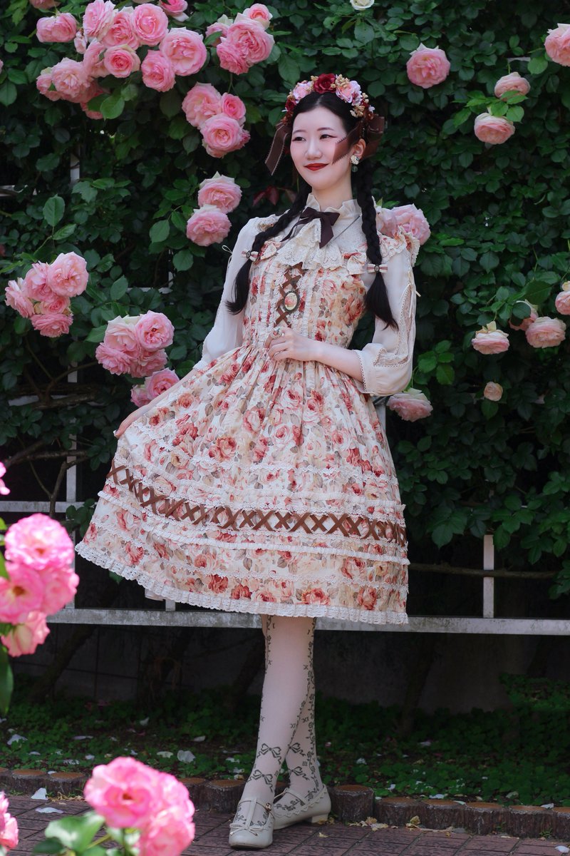 🌹エリザベスローズJSK ×クラシカルローズレースブラウス🌹 胸元には他