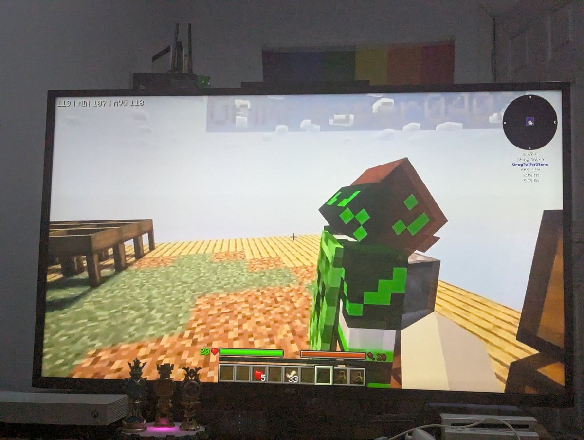 AarronDot's tweet photo. Can't sleep so end up watching your own videos @Grimreaper0402_ https://t.co/KtuZ0S0tZc