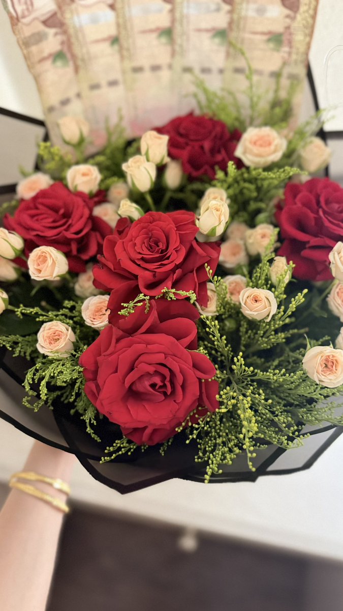 r_asq2's tweet photo. حافظك بـ اصغر 
              تفاصيلك و ادق أسبابك 
    ومعتبرك اجمل توافيق القدر و أثمنها 

     « والله أني أحبك والمدى والشمس 
               وكل فجر ٍ علي شهود » 
        ❤️‍🩹❤️‍🩹❤️‍🩹❤️‍🩹❤️‍🩹❤️‍🩹❤️‍🩹❤️‍🩹❤️‍🩹 https://t.co/vUOW90r5xp