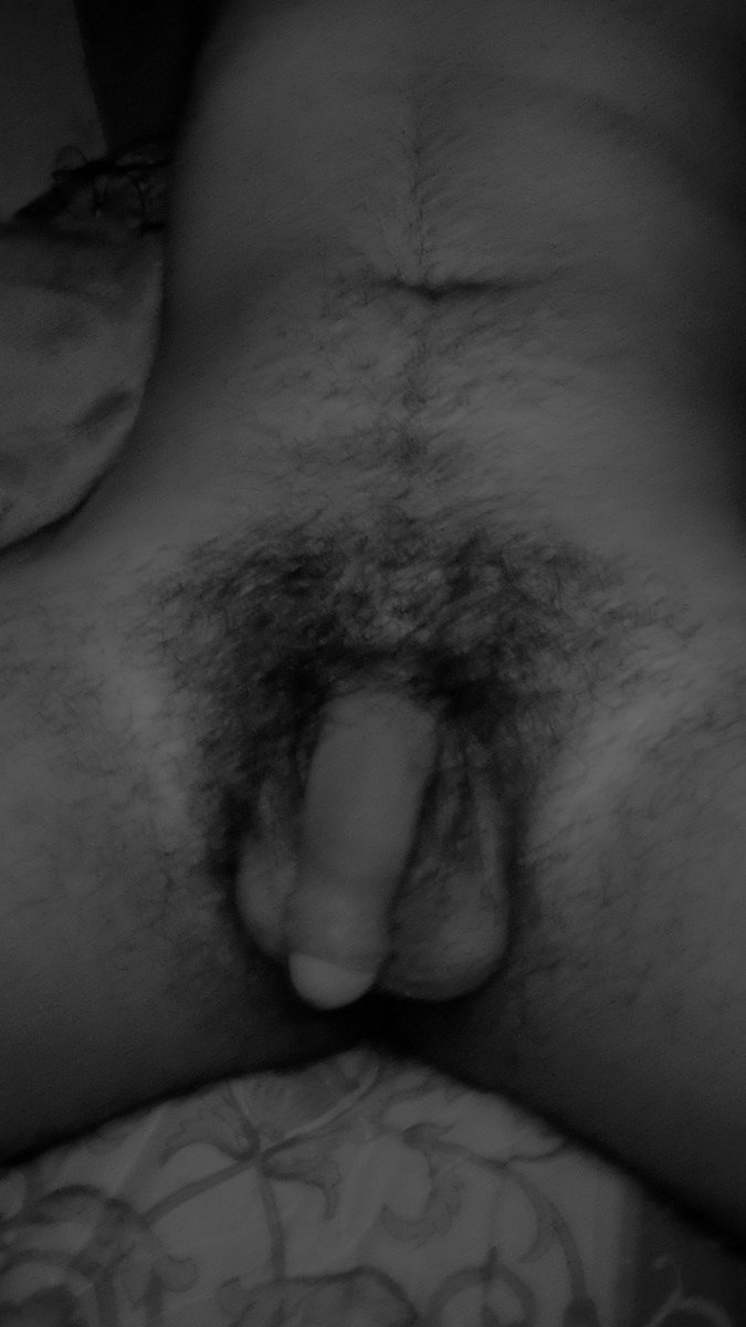 dick69hot's tweet photo. Les mando video de como se pone dura a los que me sigan y manden dm 🙈🙈🙈🔥 https://t.co/KtsgWyEKcZ