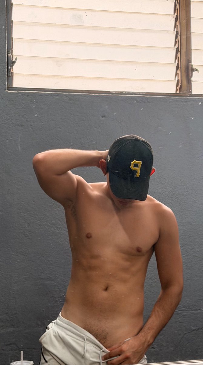 SebRey19's tweet photo. Será lo que bajo? https://t.co/KuZdvEHWT5