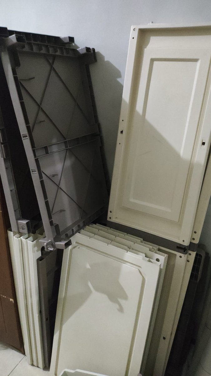 grrowingeachday's tweet photo. Preloved printilan kost:
Lemari putih 200k

Magicom mini
Kompor listrik
Teko listrik
Take all 3 items 300k 

Reply/dm bagi yg minat yaa, bisa nego https://t.co/G4W3wAz3Ji