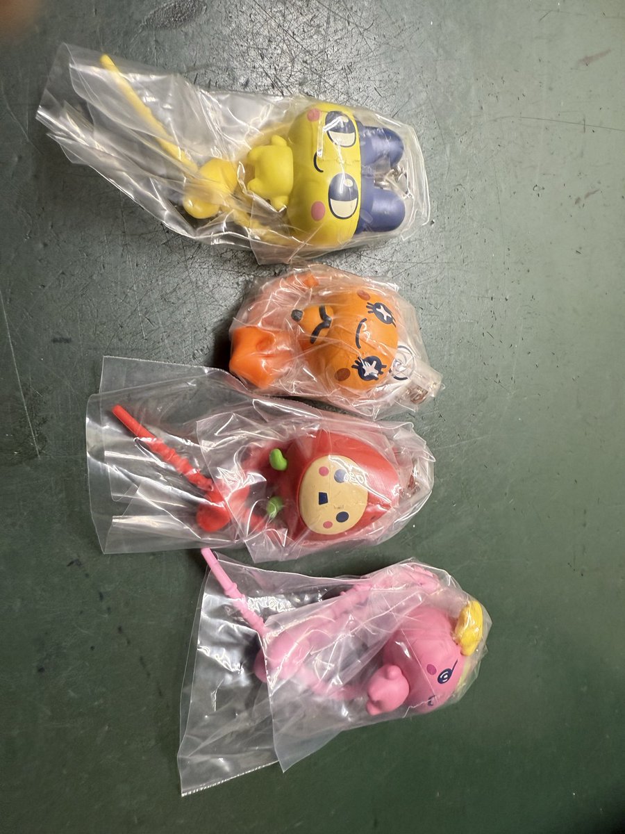3GUN5's tweet photo. 求・ポケモン同種のピカチュウ、ルギア、レックウズ https://t.co/eY80B9OEbx