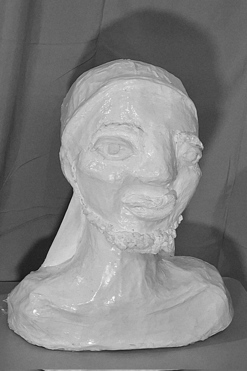 DiamondMathieu_'s tweet photo. Paper mache sculpture in progress https://t.co/OwQqbjHzjD