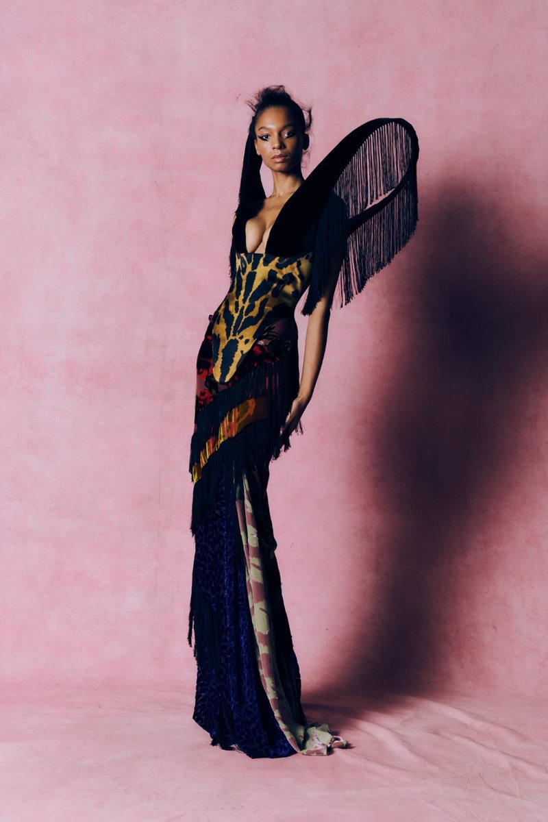 IvoryMali's tweet photo. Harris Reed Fall 2026 Ready-to-Wear collection https://t.co/C7uY4AckLc