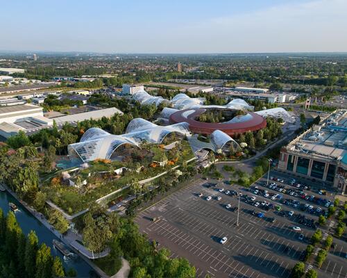 CLADglobal's tweet photo. Therme UK wants 90 per cent of UK population within a 90-minute drive of a @ThermeGroup site https://t.co/8Rh7aioUQ0 https://t.co/I4iBPBVeGH