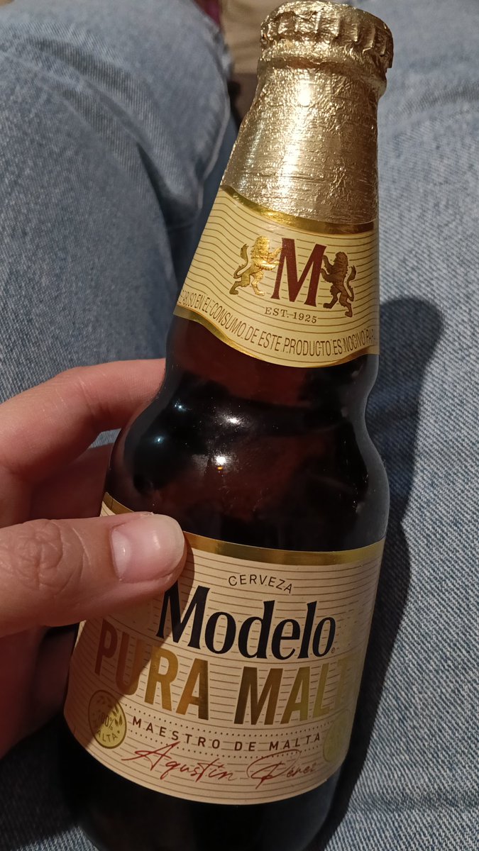isol_eto's tweet photo. Salud a mí https://t.co/x8sXR1rw4T