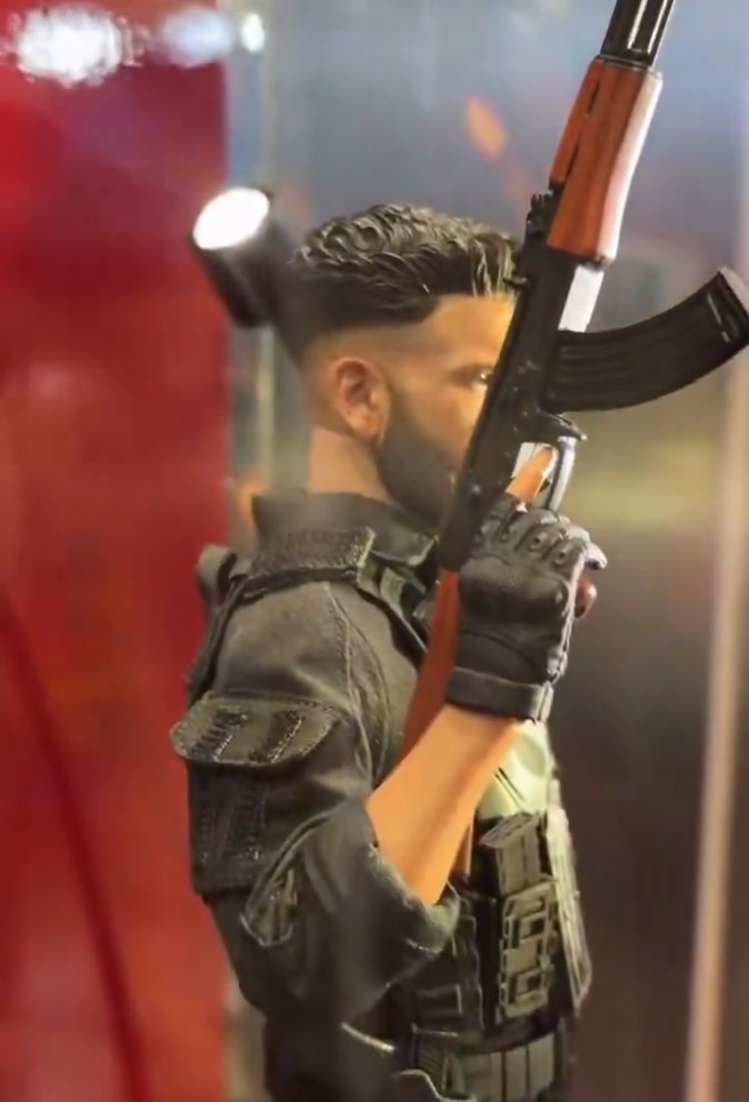 heyitsevanjelly's tweet photo. Up close shots of #HotToys 1/6 Punisher One Last Kill
#HongKongComicCon2026 #HotToysCollectibles #SixthScale #HotToys #γγγγγ€γΊ #actionfigures #Figures #onelastkill #punisheronelastkill https://t.co/k2Rjnga8b9
