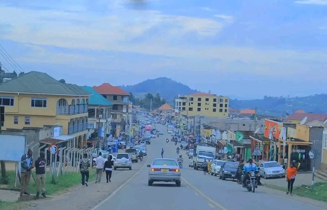 gerald_toolo's tweet photo. Good morning from ishaka bushenyi 
May we all win today 
Have a beautiful day y'all 🙏 https://t.co/V5vl4alZJR