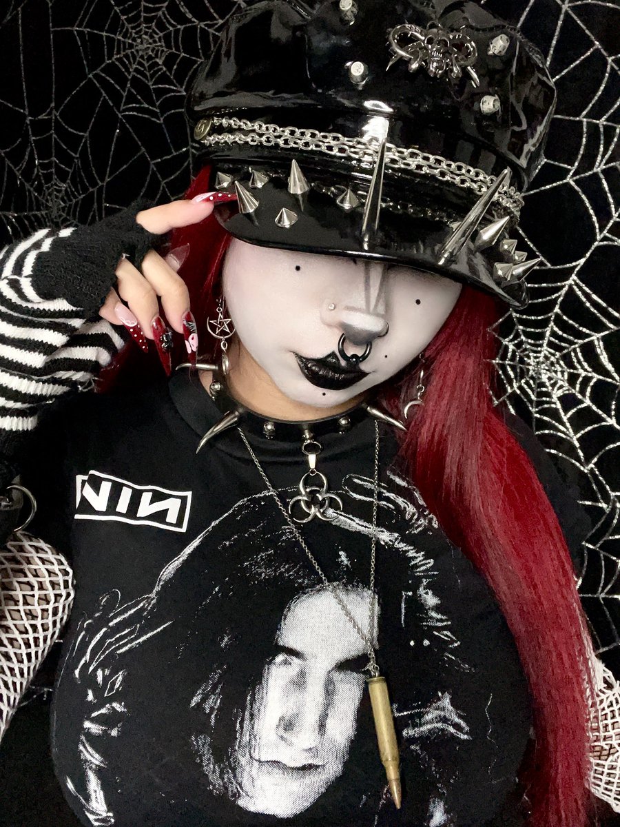 𝖈𝖆𝖗𝖑𝖆 ✟ ˣ𑁤 ᩚ tweet media