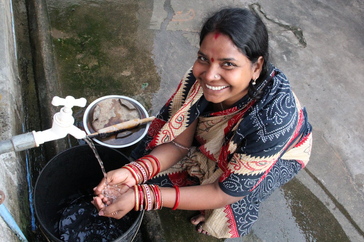 Water's tweet photo. Thank you for going above and beyond to fundraise for https://t.co/IIPwmuFFgz. Because you’ve climbed high peaks and ran long distances to help give water, you’ve helped reach more than 88 million people with lasting access to safe water and sanitation. #Thankful https://t.co/SoJmVTeetS