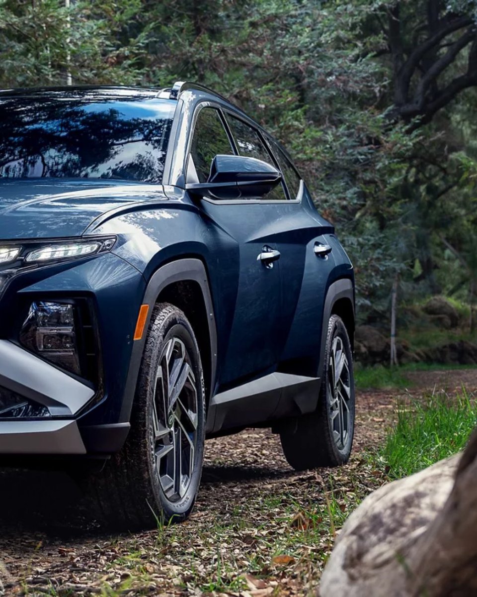 BLAutoGroup's tweet photo. This is your sign to upgrade. 👀 Rate the 2026 Hyundai Tucson from 1–10 in the comments! https://t.co/ESjVn0FxF9