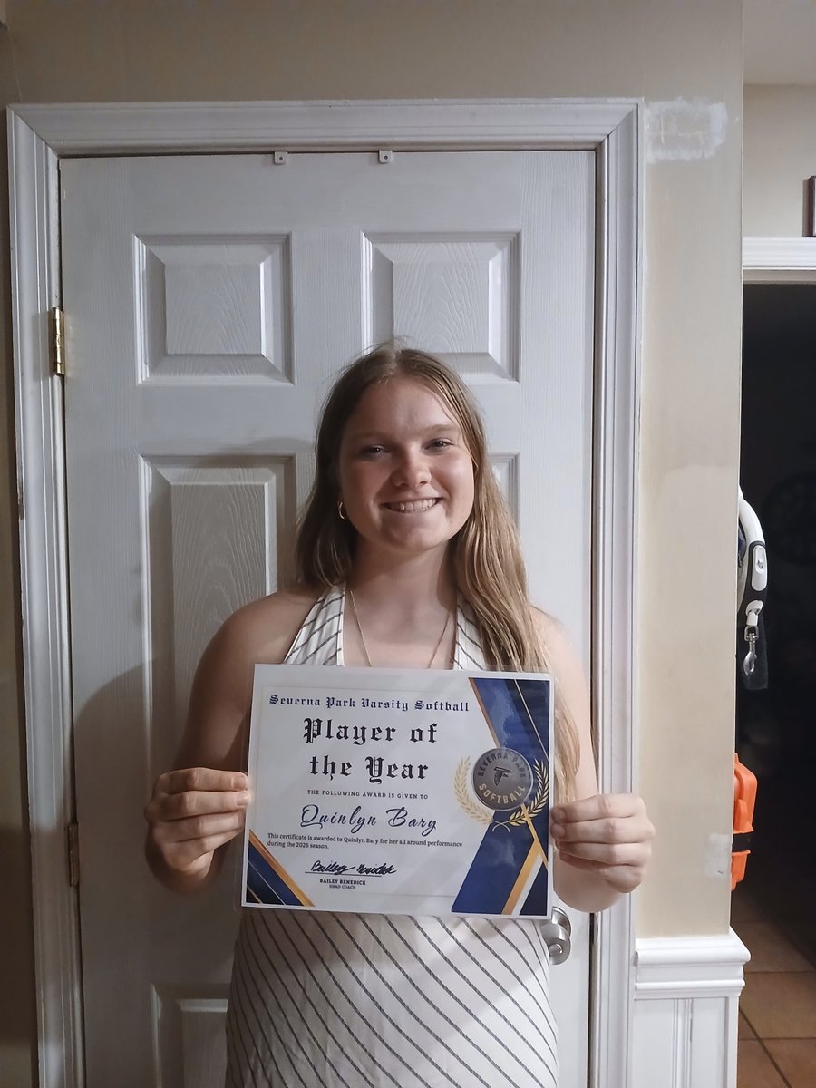 quinlynbary2027's tweet photo. So proud to be able to say I received the Player of the Year award from our HS team banquet tonight. I also co-recieved the dynamic duo for the power battery with @BookwormMr21077 and most locked in 💙💛
Such an amazing season, can't wait for next! @SPFalconsSball
@StarzGoldAPI https://t.co/qPAKYwMuz2