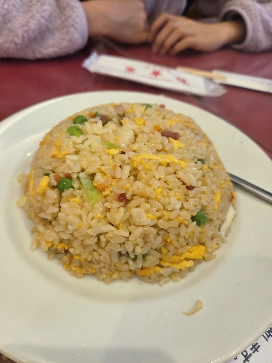 katchan3892's tweet photo. さちさん、こんにちは👋😃
こんにゃくはダイエットの強い味方。良く食べますよー。毎回思うけど、食べ方見つけた人すごいですよね！そのままでは到底食べられない🤢

写真は横浜中華街と、夢の国！
夢から覚めたら財布が空っぽでびっくらこいた！🤣でも子どもたち大満足
#761daytime https://t.co/wDy2RuvdNi