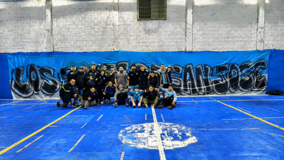 nnnicolas__'s tweet photo. Una parte de mi, siempre va a estar acá! Gracias por todo! 🩵🤍. Son decisiones dijo miguelo... https://t.co/9kXMvUaZuT