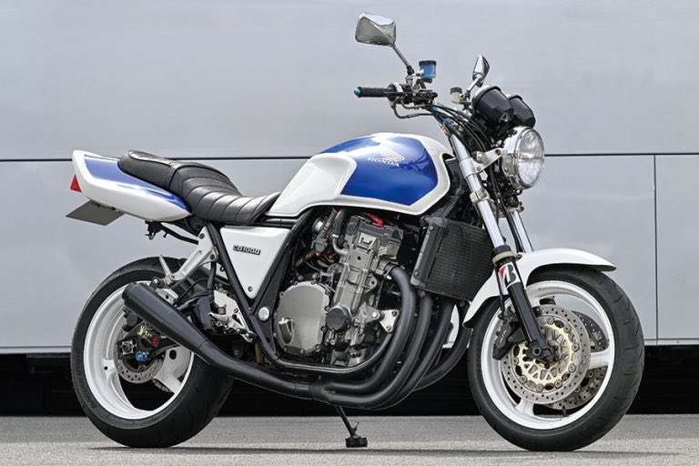 Accela@バイク記事紹介 tweet media