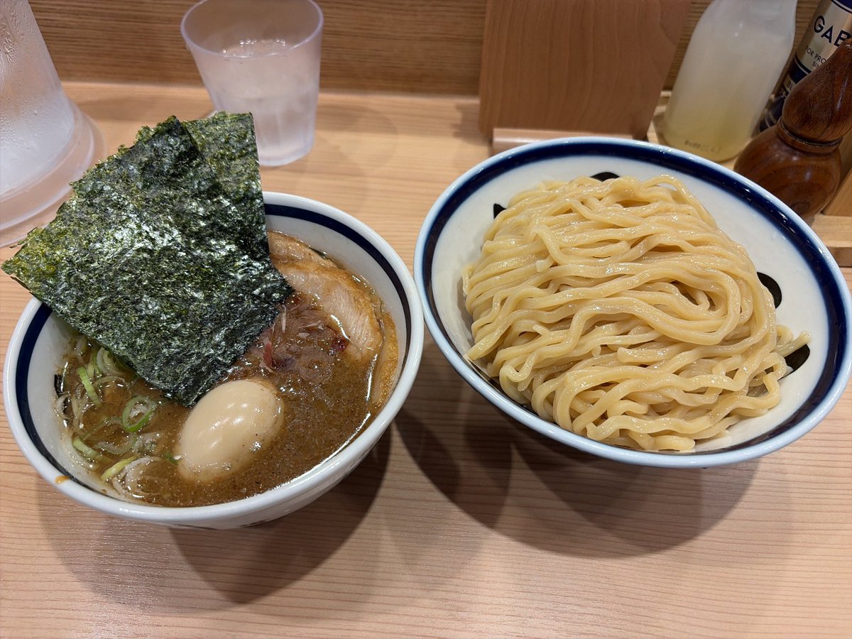 slave_1's tweet photo. 23 中華そば つけめん 玉 渋谷メトロプラザ店@渋谷
特製つけ麺＋麺大盛。
前回はらーめんだったので今回はつけ。 https://t.co/CD1HE5pOwb