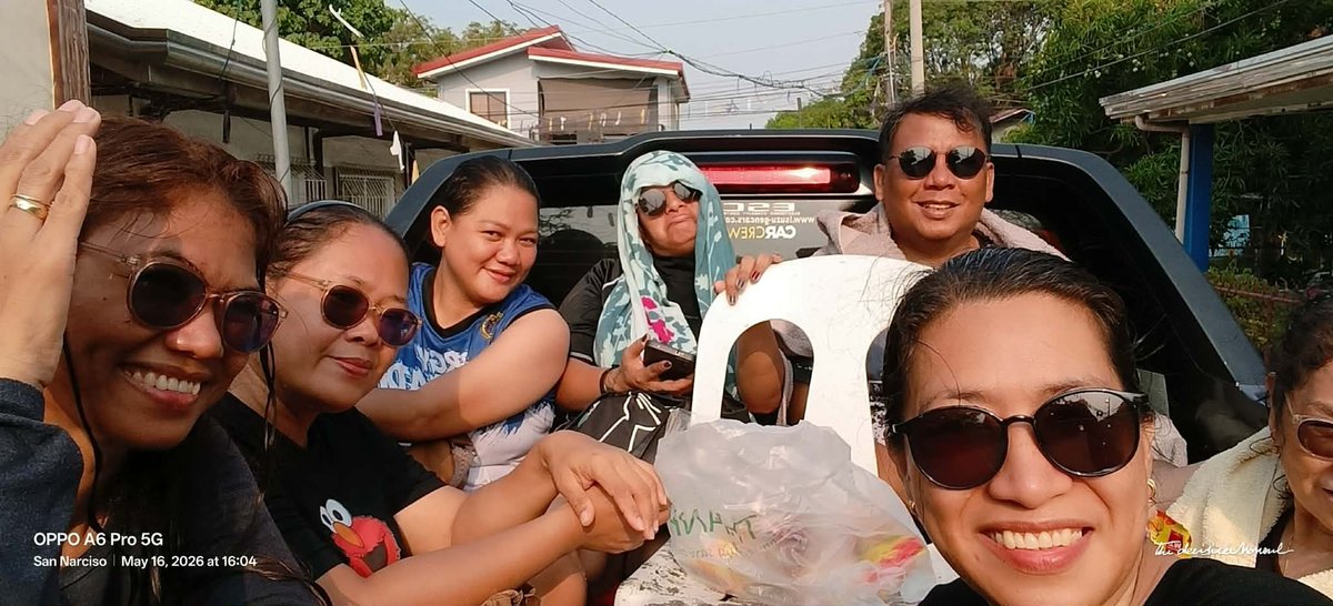 ParroRonald's tweet photo. Zambales Gala https://t.co/NfR16QwbwQ