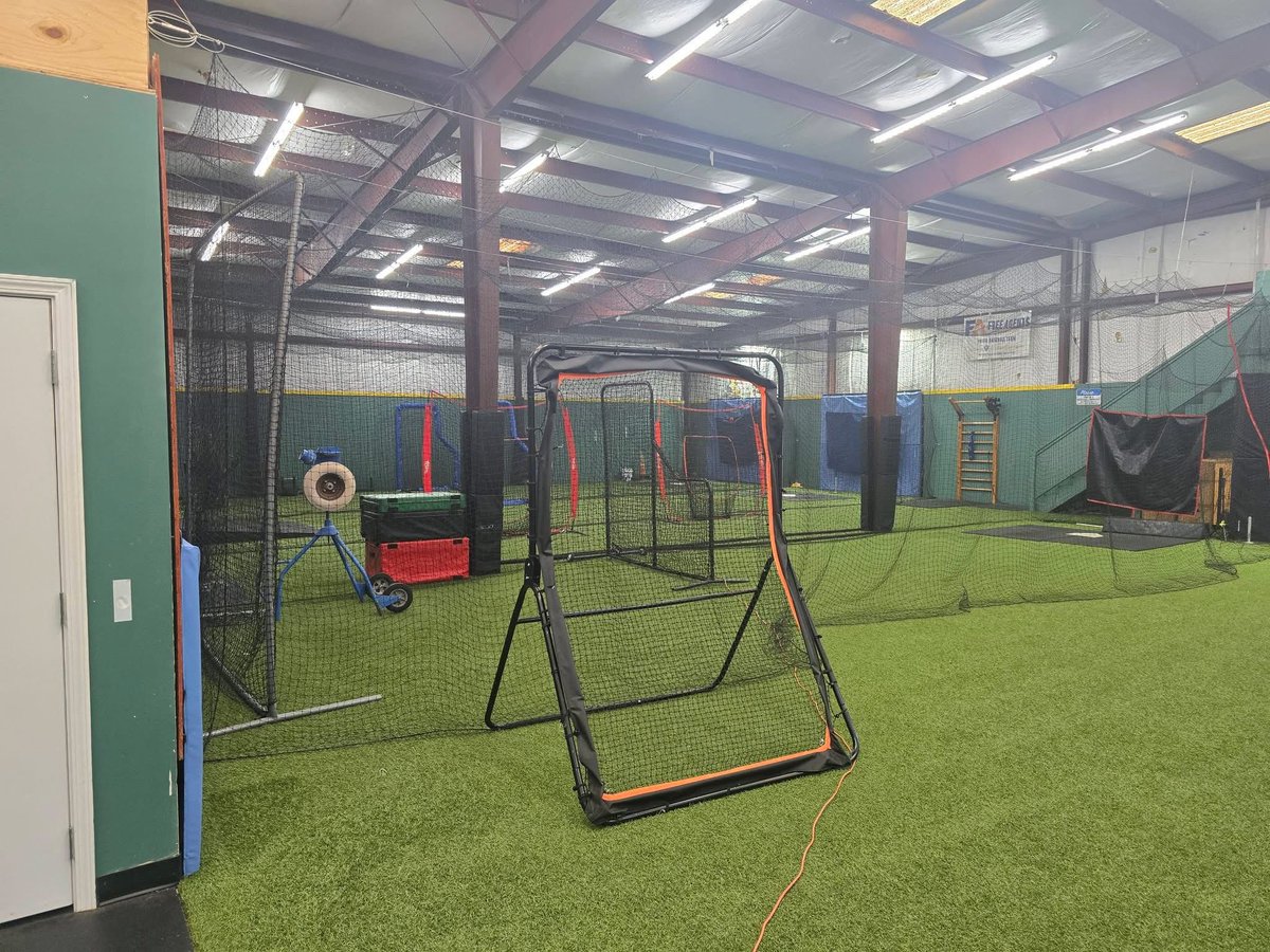 WildcattersHTXS's tweet photo. We have exciting news to share for all youth and high school players in the South. After many discussions, we are taking over the Free Agents Baseball Academy in Webster on Bay Area Blvd as of June 1st.

We now will have an indoor facility… https://t.co/Z7FAcuuYRo