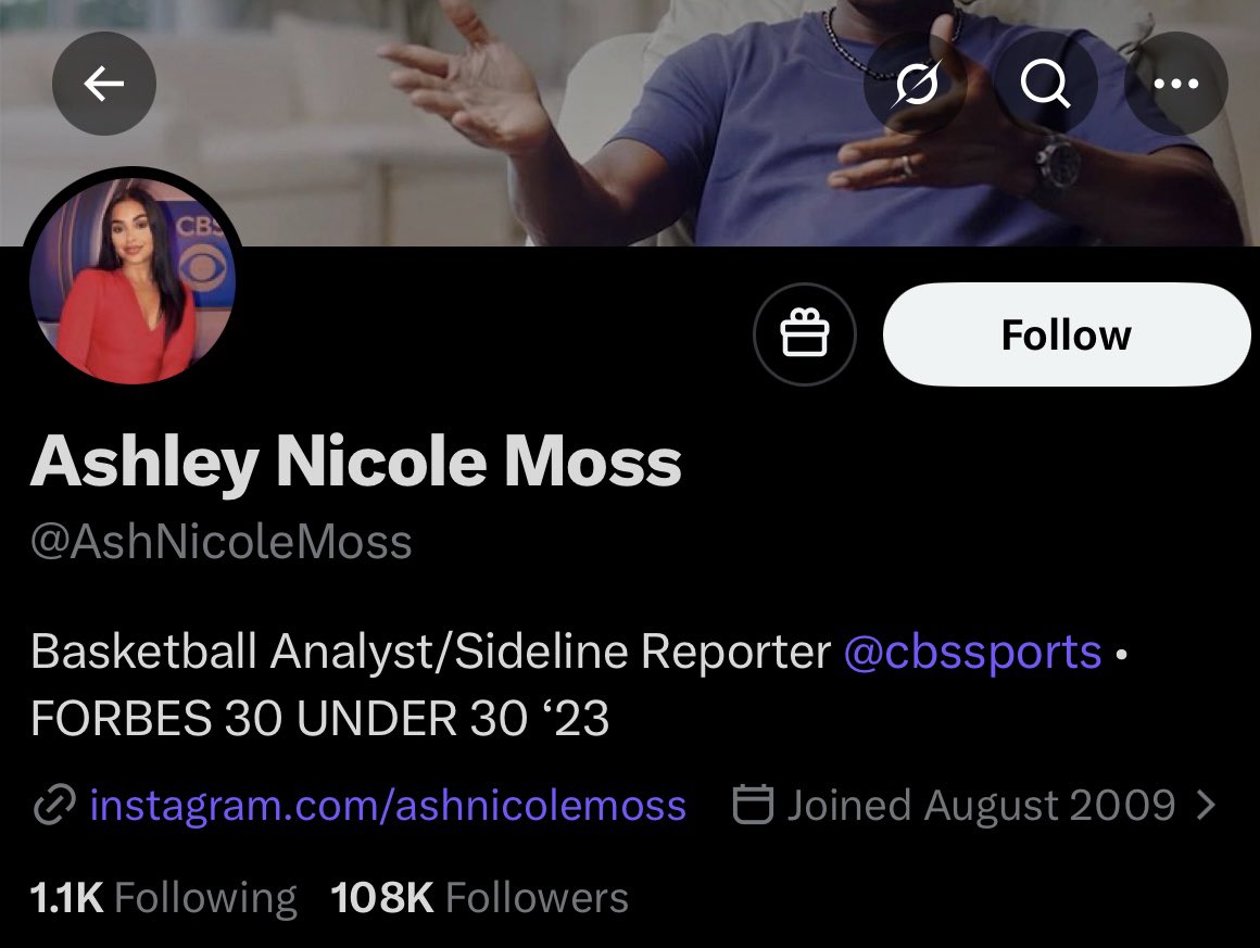 NotLikeRuss's tweet photo. credentialed media tweeting like this is crazy https://t.co/6lVwUoqNQ2