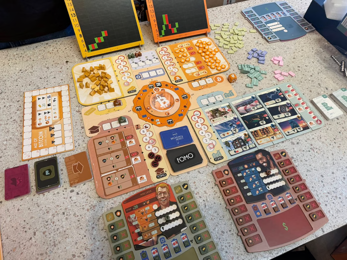 ageofbitcoin_bg's tweet photo. LOOK AT THESE AMAZING ACTUAL FINISHED PRODUCTIONS!🔥

 This is from the ACTUAL finished production! Woah, It looks AMAZING!

Thousands more boxes are coming, and they're going to be delivered to all backers soon!

Date and details below: 👇

#AgeOfBitcoin #Bitcoin #BTC #boardgame https://t.co/MIWxLu9VrT
