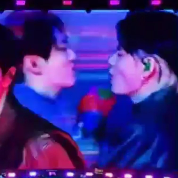 kookvtwins's tweet photo. ??????????????????? https://t.co/eJGRA7nytA