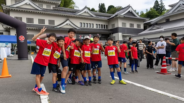 iwabitsu_s's tweet photo. 普通の道を走るだけでは物足りない方、どうぞこの門を叩いてください💪 

受付は6/28(日)までスポーツエントリーにて📲 https://t.co/FicCPDPbaX