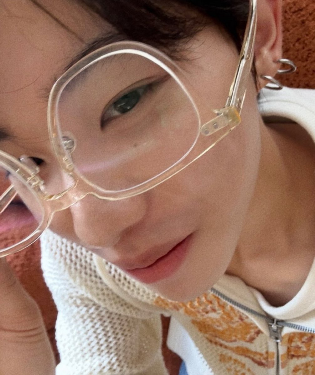 nkzpopbase's tweet photo. Jo Minjae’s new Instagram post!

(more photos in thread) https://t.co/60an39lSRx