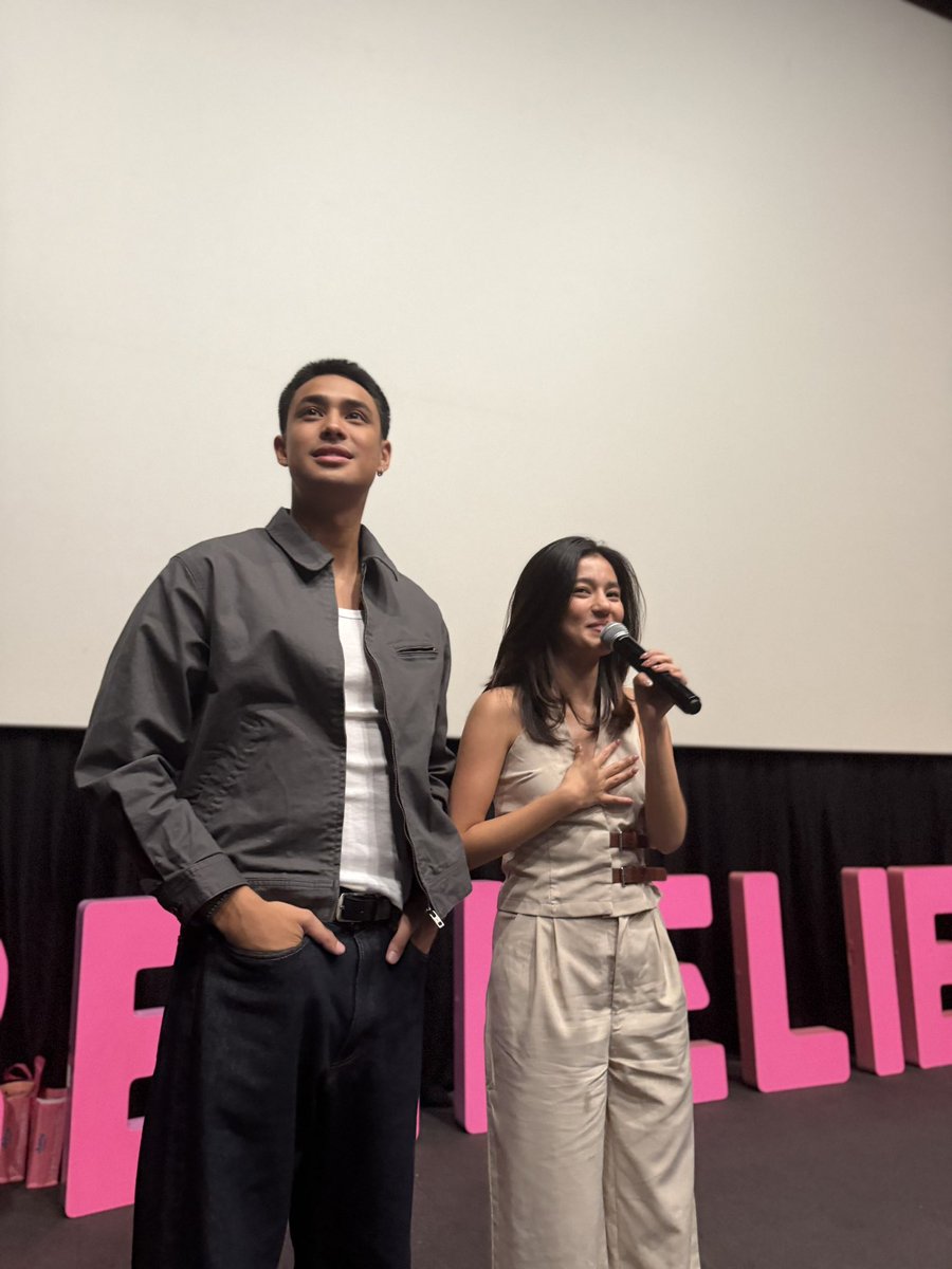 bellelieversofc's tweet photo. We knew Sanicare would be the perfect fit for our block screening because honestly… we all needed tissues to wipe our tears after Tayo Sa Wakas 🥹

Thank you so much, @Sanicareph, for all the love and support for Belle and the Bellelievers! 💗

#TayoSaWakas
#BelleMariano
#Sanicare