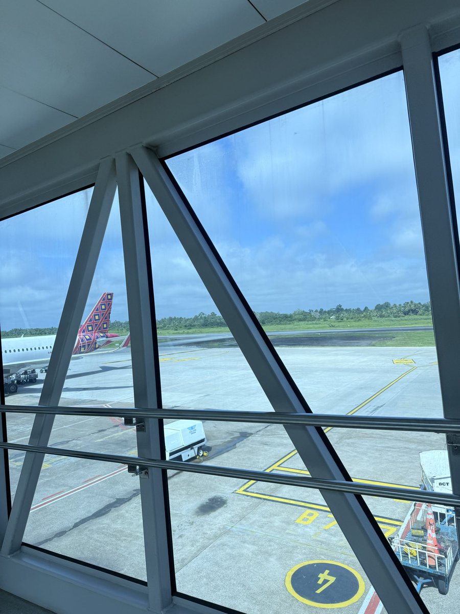 fleurcindyy's tweet photo. byee pontii, c u next time🙌 https://t.co/JpSUIVN6ip