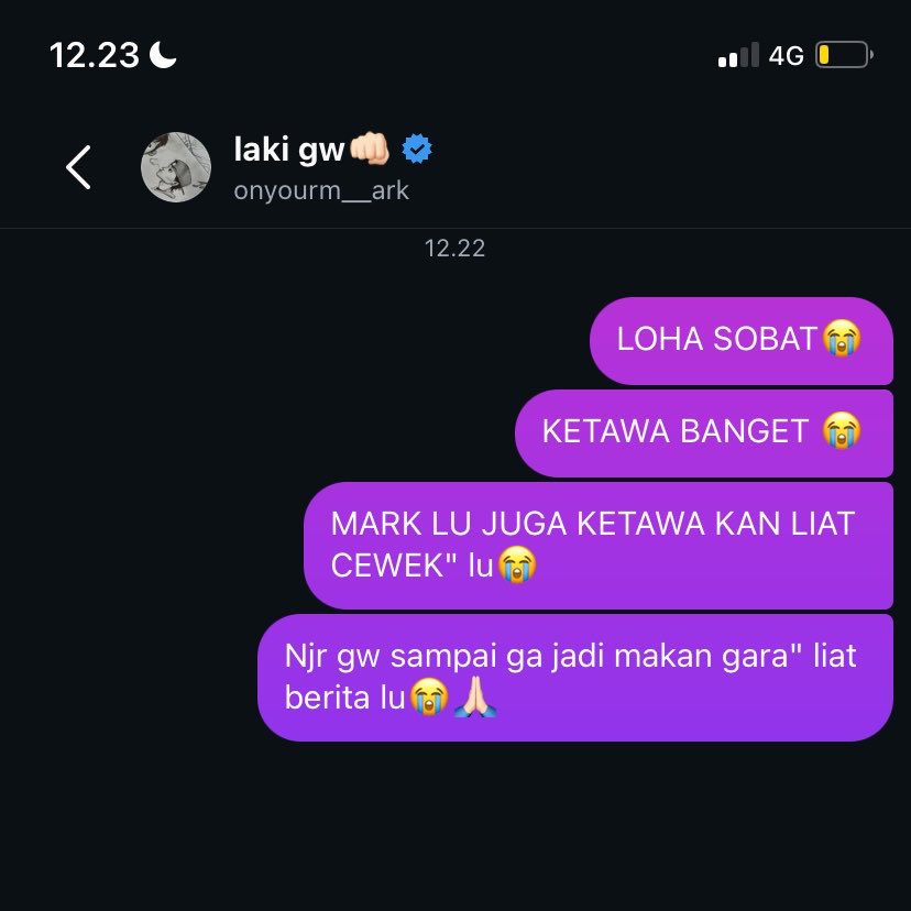 remleeyour's tweet photo. wajib laporan kalau habis ngebadut😭 https://t.co/VEMXBrkvrg