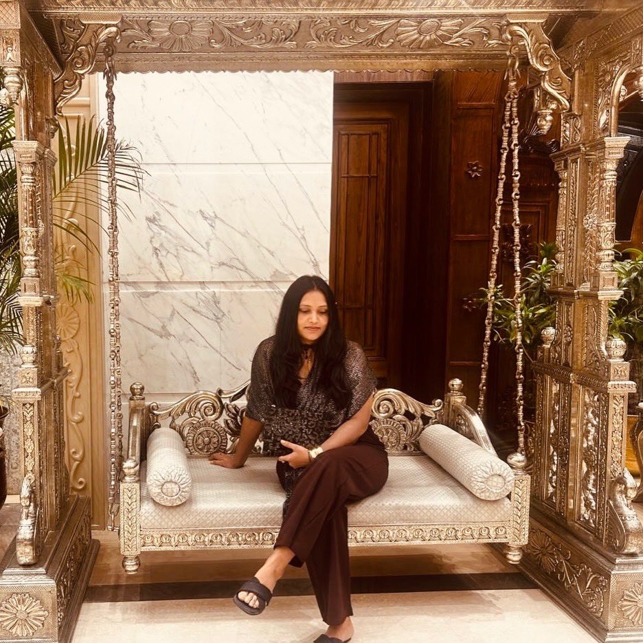 MathurVipnesh's tweet photo. Some moments are very special,
because they become beautiful memories that stay in our hearts forever. ✨ #vipthought https://t.co/MVA3fcEGzQ