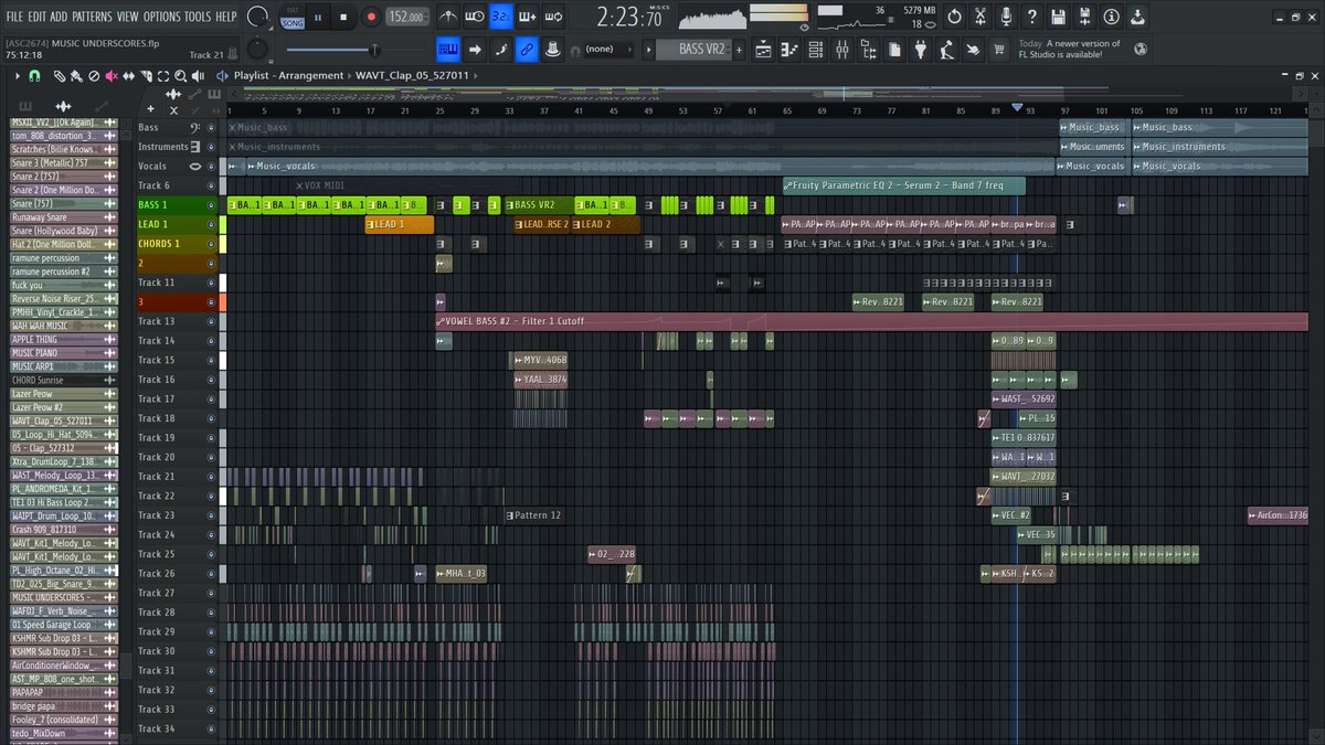 vinlynv's tweet photo. working on an underscores remix to release Kirano's English voicebank and y'all it's my biggest project file to date 😭🍀 #utau https://t.co/pyInILCZHu