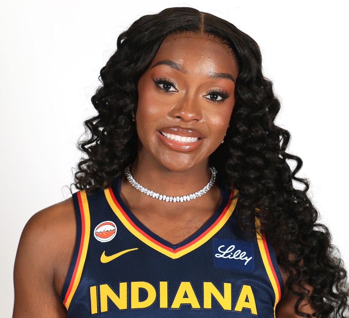 I talk hoops 🏀 tweet media