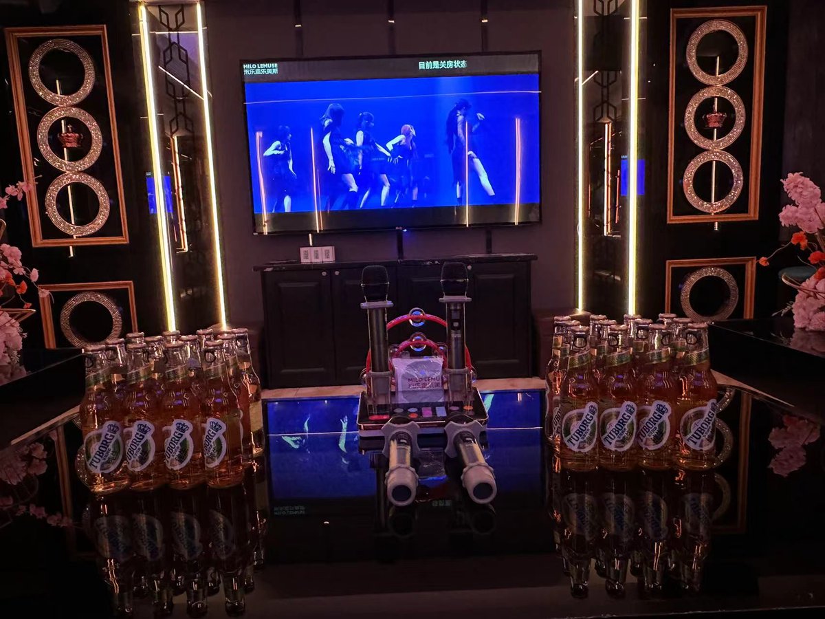 nouraouardi's tweet photo. Karaoke night just hit different! Belt out your favorite tunes, sing your heart out, and make unforgettable moments with crew  #KTVVibes https://t.co/EqZanVVHQg