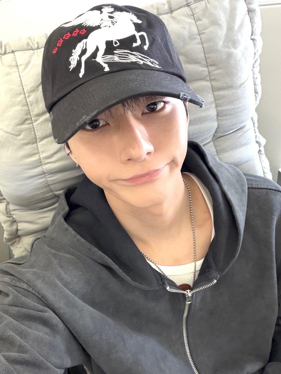 odebbl's tweet photo. 💌 260529 11:06 AM

📸📸📸
🦊 I'll go and be backk https://t.co/BYGioqsdFS