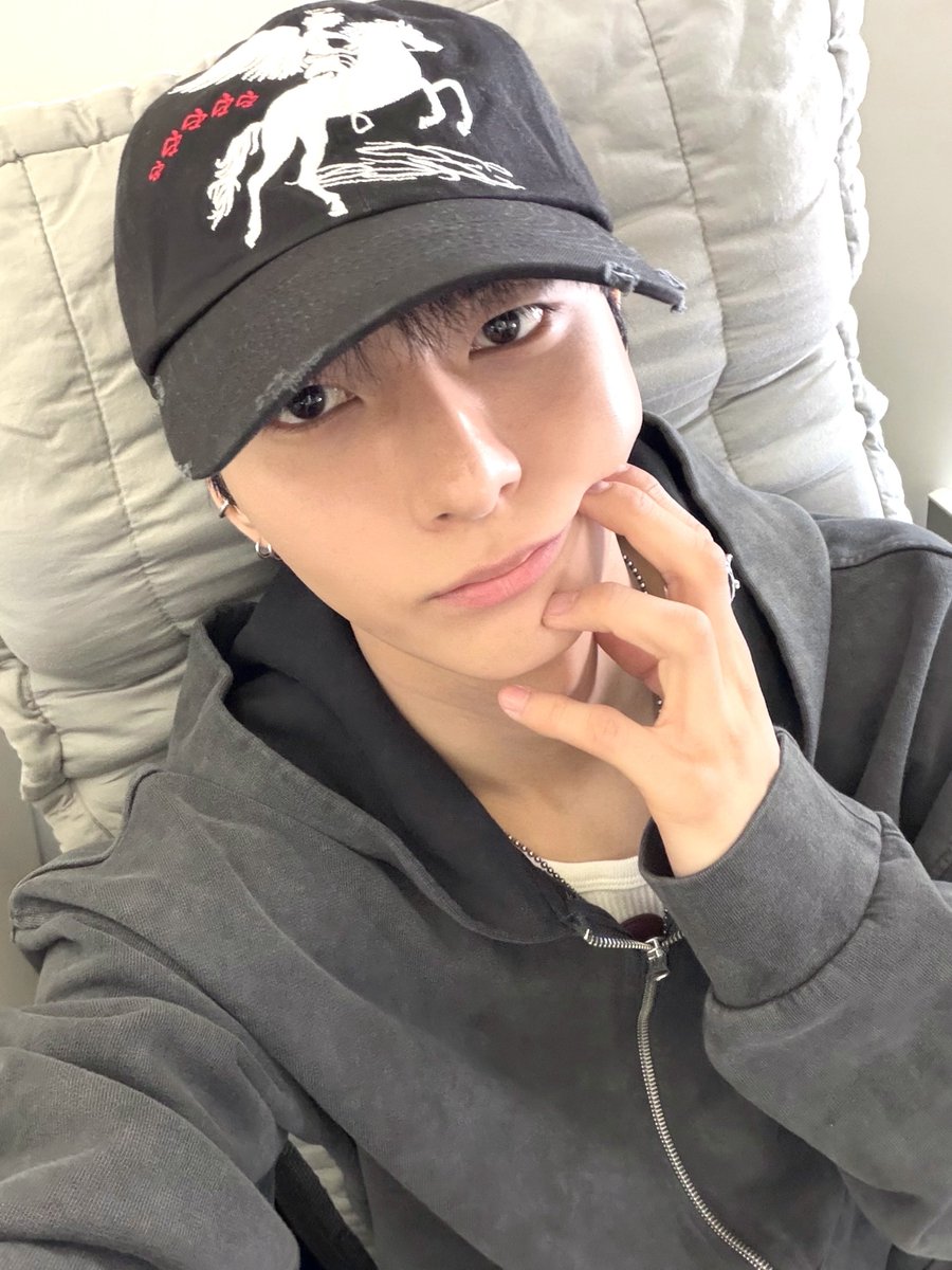 odebbl's tweet photo. 💌 260529 11:06 AM

📸📸📸
🦊 I'll go and be backk https://t.co/BYGioqsdFS