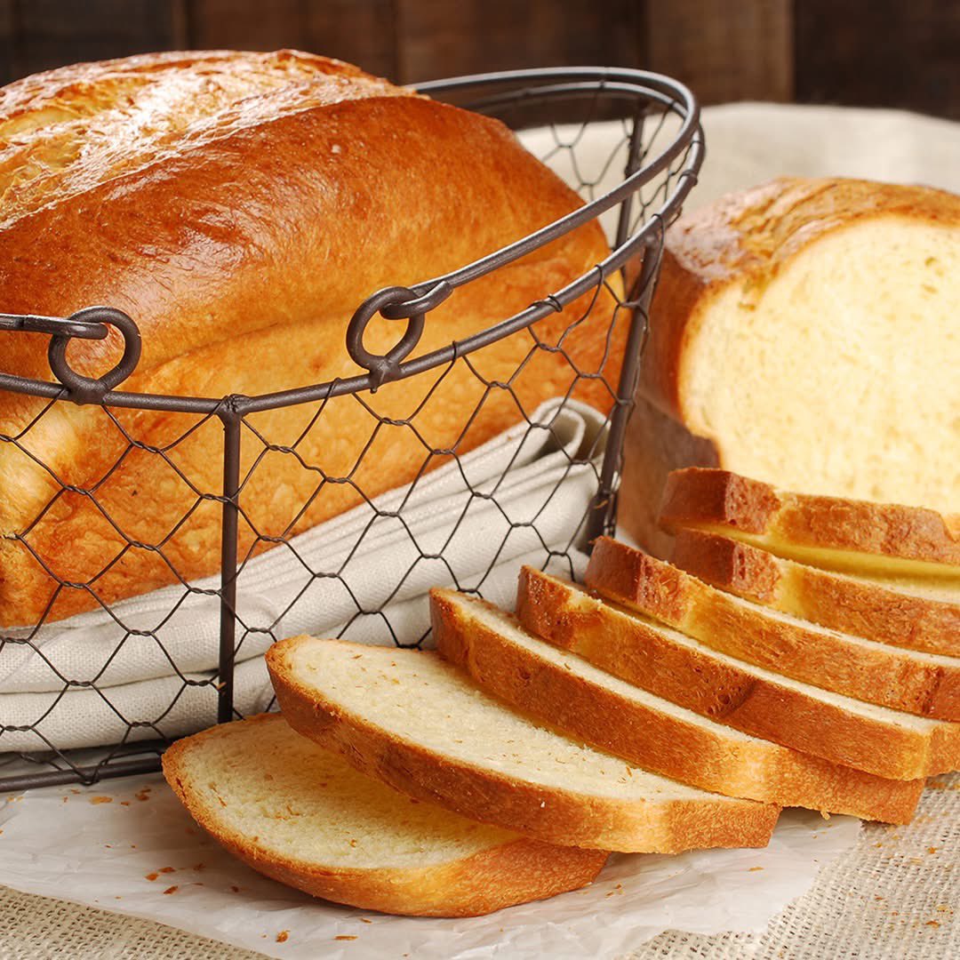 BreadsmithFL's tweet photo. Golden on the outside, rich on the inside, our Brioche is the kind of bread that turns every bite into something special. 
Perfect for indulgent French toast, gourmet sandwiches, burgers, or your favorite bread pudding. Made from scratch for that soft texture you’ll love. https://t.co/tnVVqu4bqe