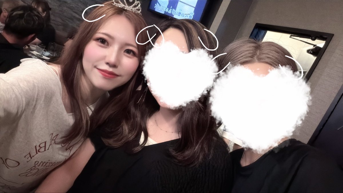 Lisa300700's tweet photo. トイレで寝てた…だと？😇
いやー久しぶりに潰れたあ https://t.co/Hc13k4ob5C