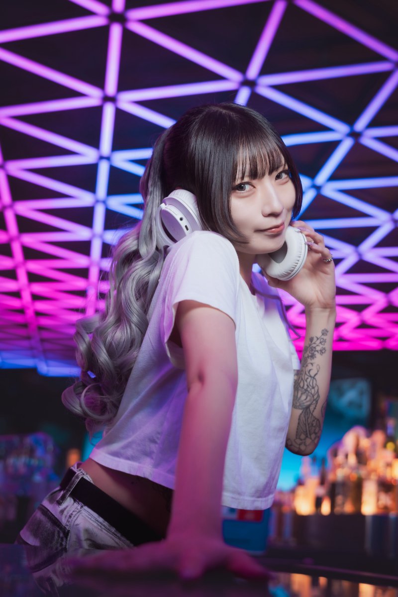 yavamix_party's tweet photo. ◤◢◤ゲスト発表②◢◤◢
#ヤバババBAR
2026.05.31(日)
新宿新宿club SCIENCE(バーカウンター)
23:00～5:00

☑入場無料！
☑出入り自由！
☑曲リクエストOK！
☑深夜特典会あり！

GUEST DJ
彼方玲(雨音とアプローズ）🆕
兎丸あゆみ(レッスントゥミー)

GUEST MC
井上メテオ(アイアムアイ) https://t.co/0Nj3wdkJiR
