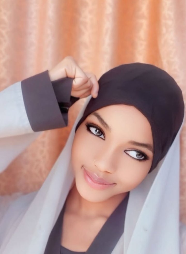 Shakutii 🥀 tweet media