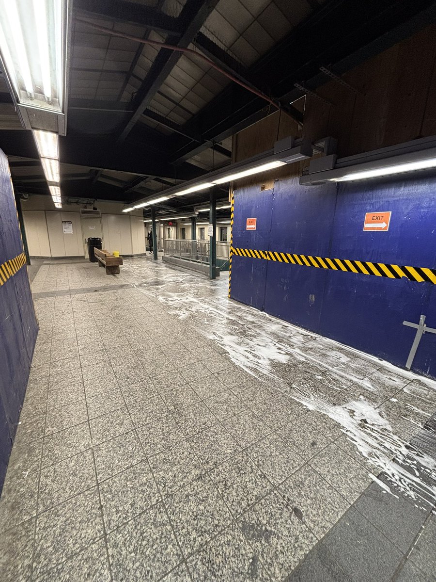 BacardiCapital's tweet photo. Generational opportunity to slip and fall and sue NYC. I know what I must do https://t.co/ZQXdCXRHWk