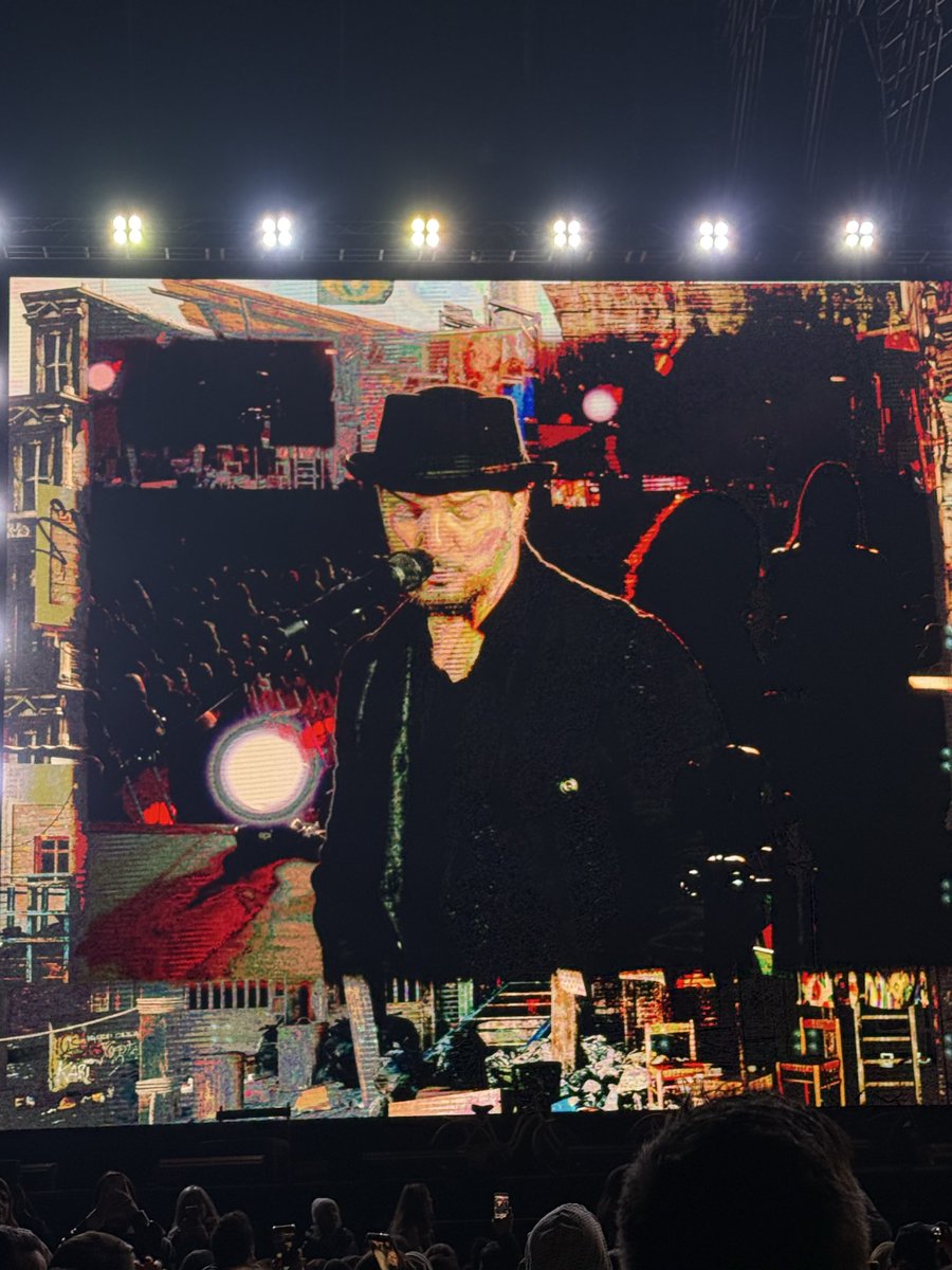 edusan78's tweet photo. Una noche llena de emociones …
@Ricardo_Arjona https://t.co/ga2gb6Ghgn